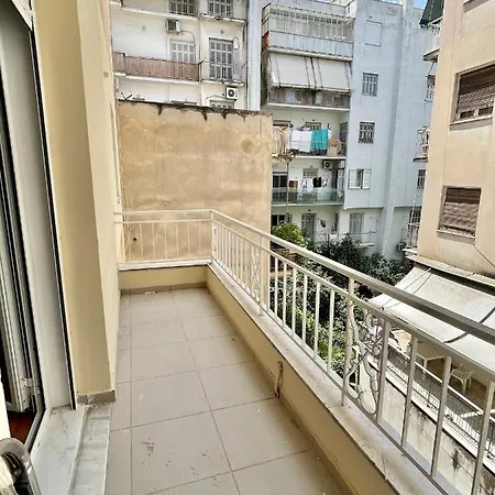 3-bedroom Elegant In The Center