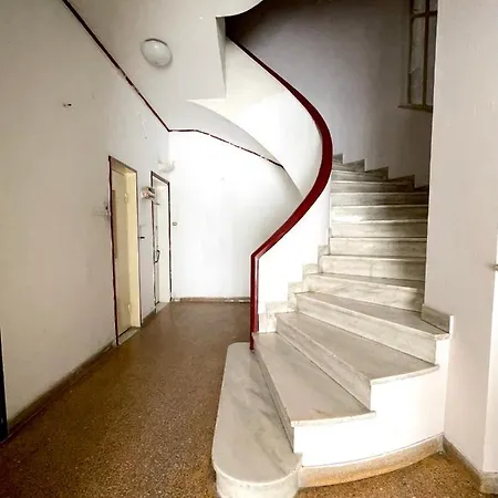 3-bedroom Elegant In The Center * Αθήνα